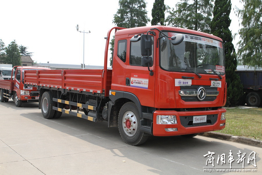 东风轻型车